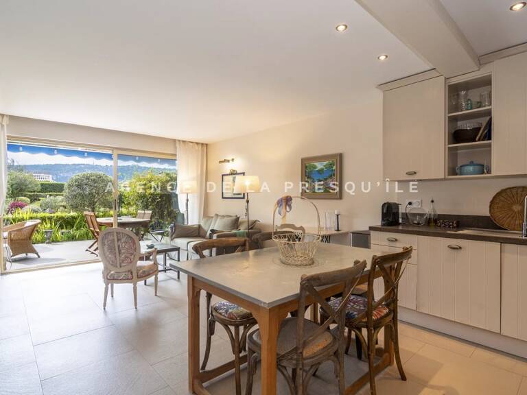 MAGNIFIQUE APPARTEMENT À DEUX PAS DES PLAGES — photo 1