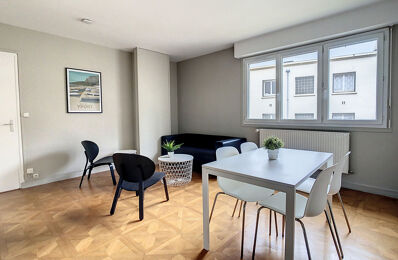 location appartement 1 200 € CC /mois à proximité de Roumare (76480)