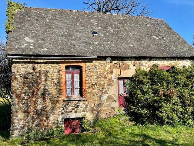 Maison à rénover — photo du bien