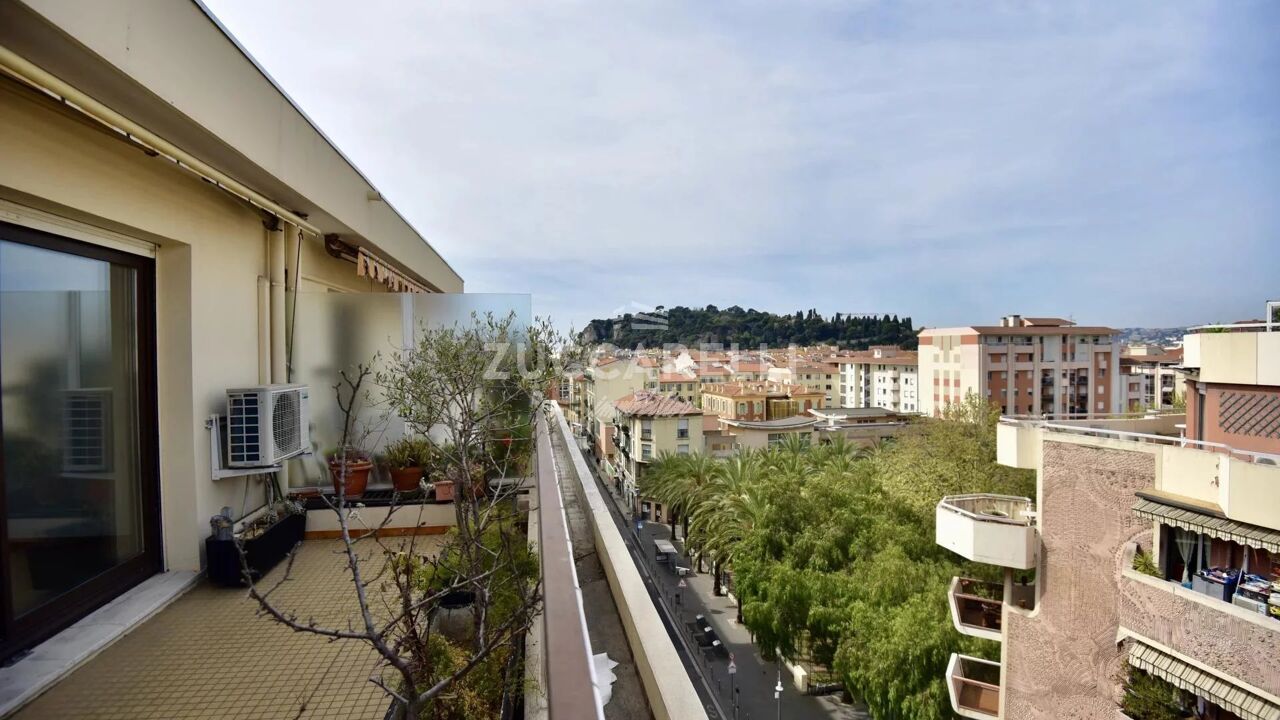 appartement 6 pièces 132 m2 à vendre à Nice (06000)