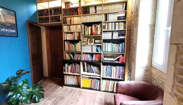 Villa / Maison 7 pièces  à vendre Surgères 17700