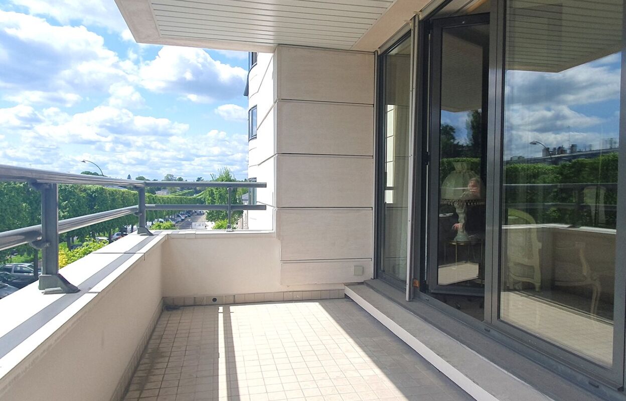 appartement 4 pièces 104 m2 à vendre à Le Chesnay (78150)