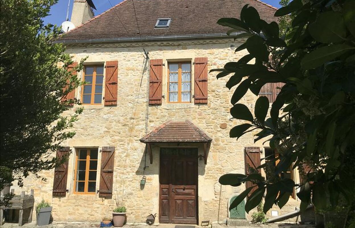 maison 5 pièces 105 m2 à vendre à Lamothe-Fénelon (46350)