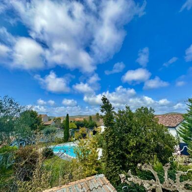 Appartement 4 pièces 220000 €