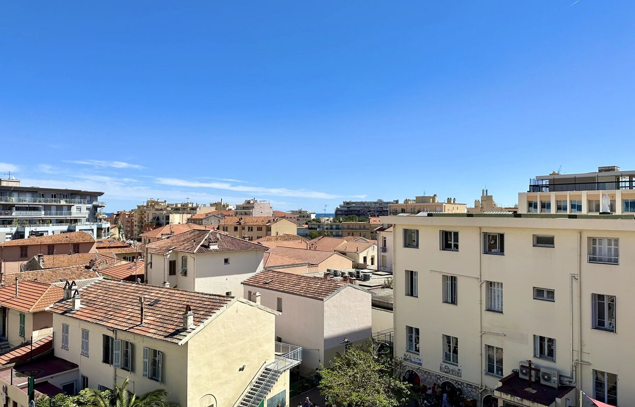 appartement 2 pièces 38 m2 à vendre à Roquebrune-Cap-Martin (06190)