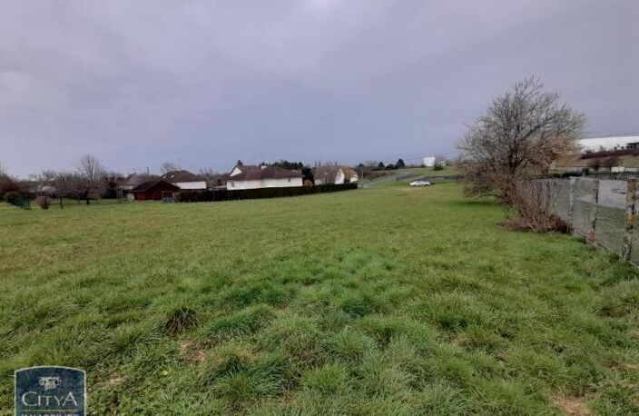 Vente terrain  5239 m² Châteauroux (36000) — photo 2
