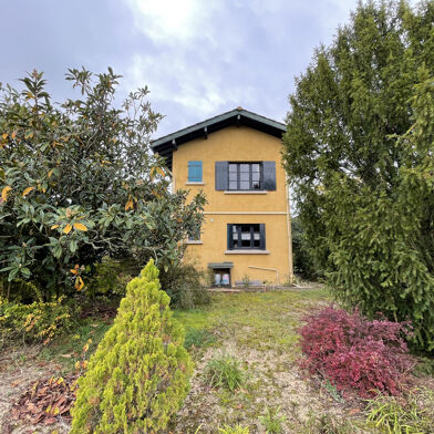 Maison 5 pièces 232000 €