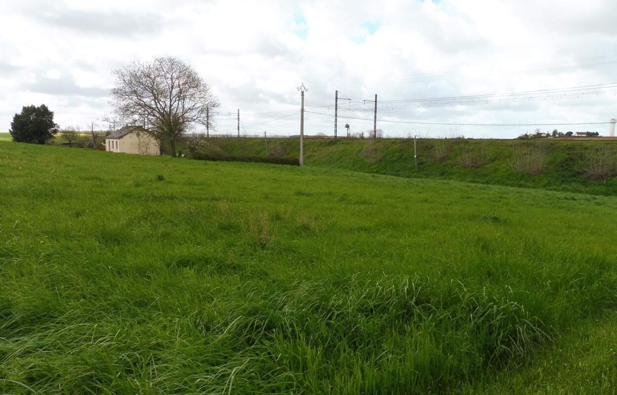 terrain  pièces 830 m2 à vendre à Noyant-de-Touraine (37800)