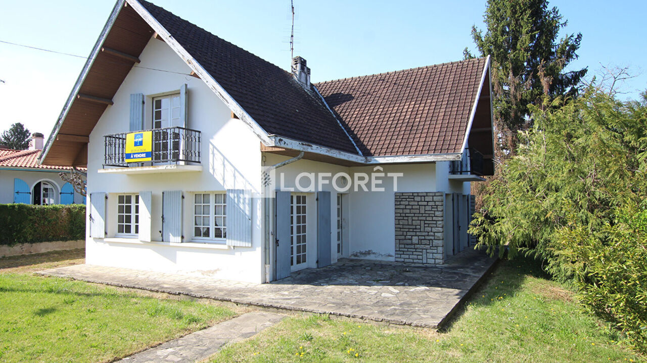maison 6 pièces 135 m2 à vendre à Orthez (64300)