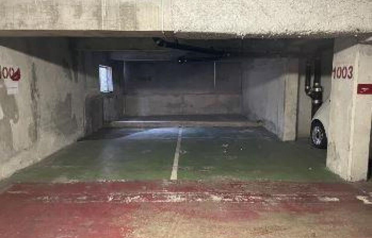 garage  pièces  m2 à vendre à Poitiers (86000)