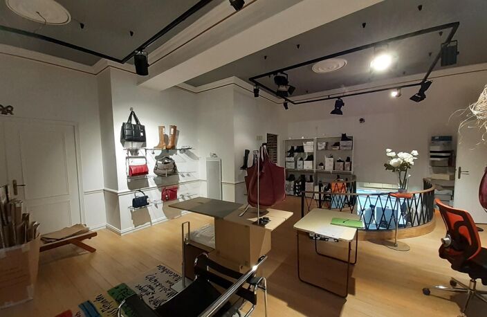 Vente commerce  103 m² Chambéry (73000) — photo 2