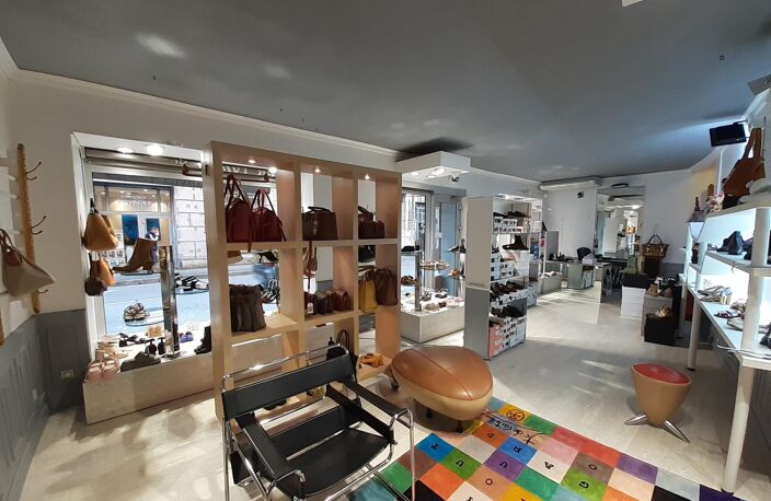 Vente commerce  103 m² Chambéry (73000) — photo 4