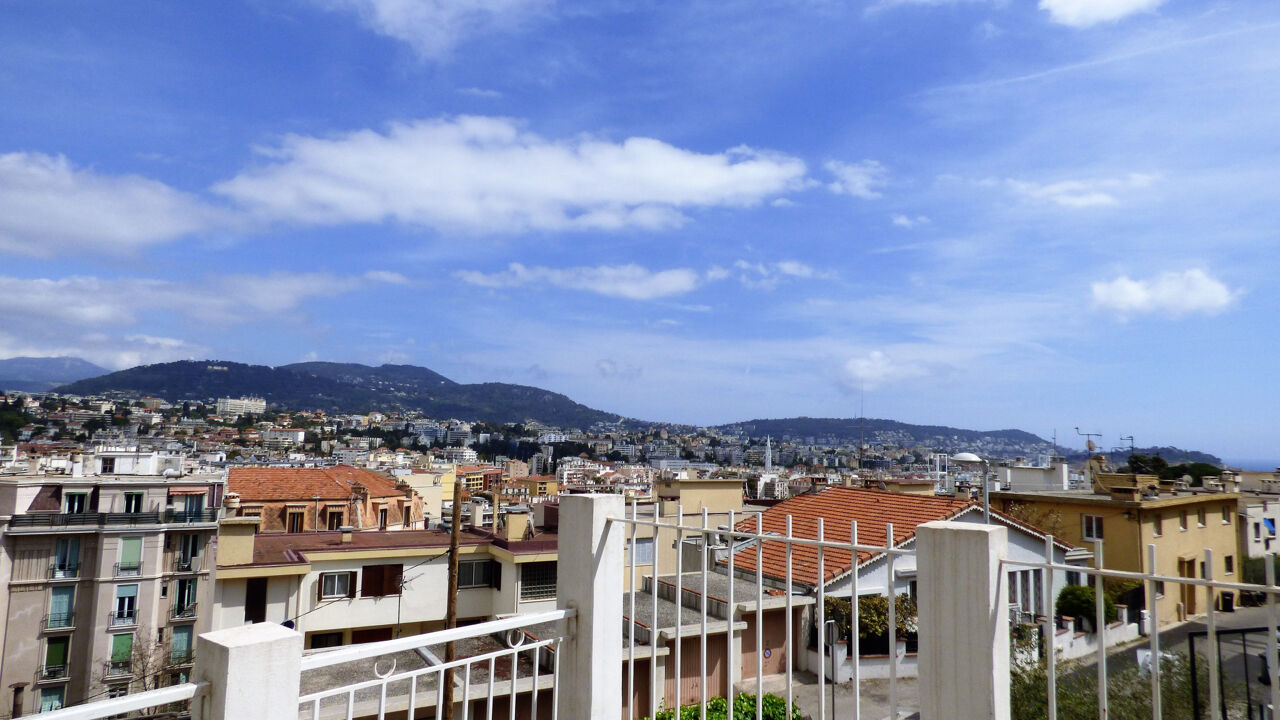 maison 5 pièces 122 m2 à vendre à Nice (06100)
