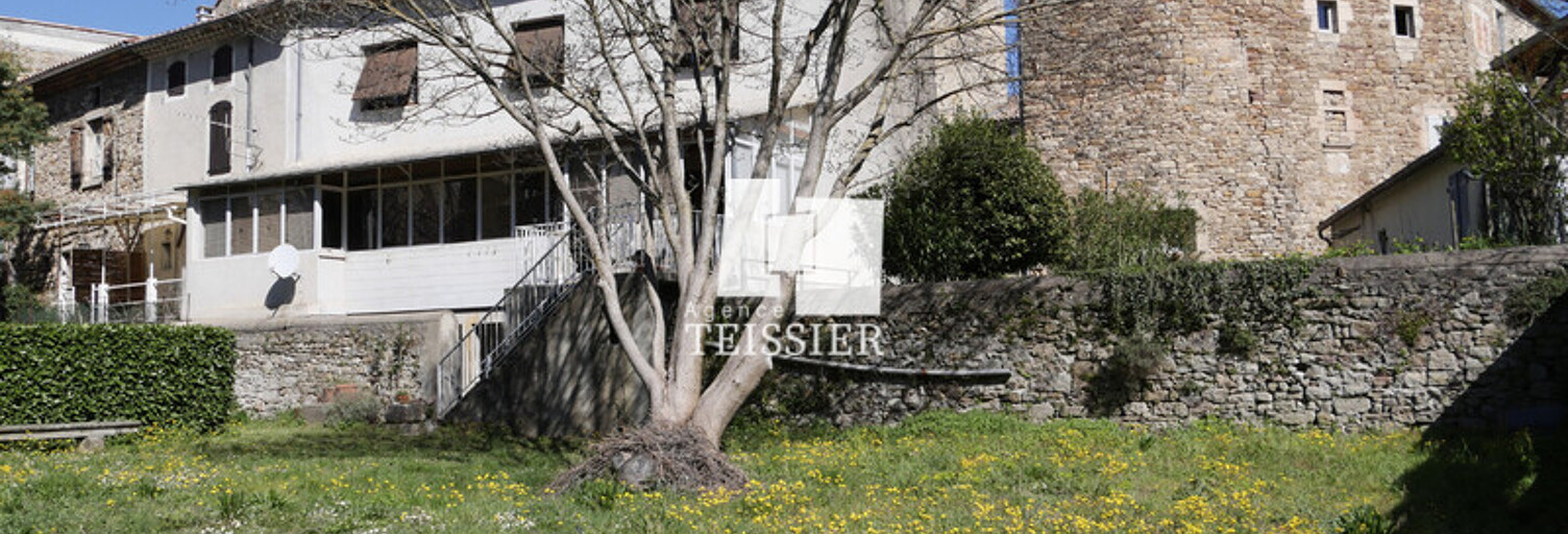 Maison 8 Pièces 170 m² à vendre à Les Vans (07140)