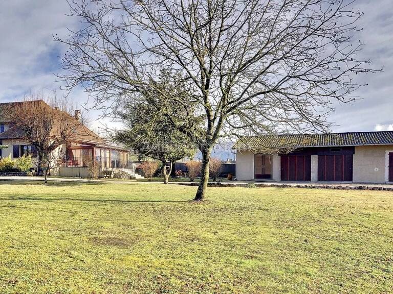 EXCLUSIVITE - ST VICTOR DE MORESTEL — photo 1