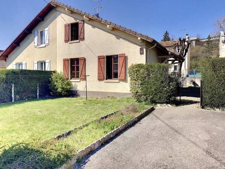 EXCLUSIVITE - LA TOUR DU PIN — photo 1
