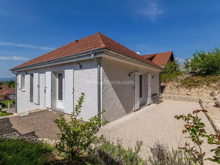 Villa 72  m² - Creys-Mépieu — photo 1