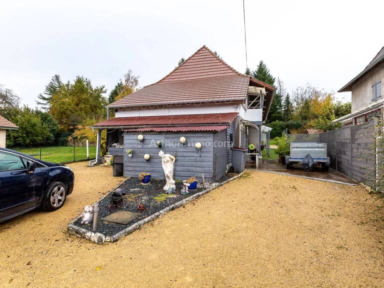 DAUPHINOISE  PLAIN PIED AVEC GARAGE ET PISCINE — photo 1