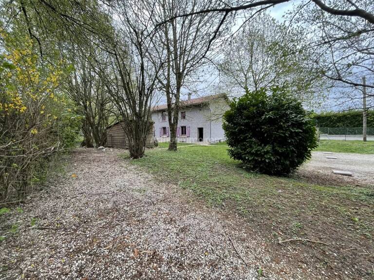 EXCLUSIVITE - ST SORLIN DE MORESTEL — photo 1