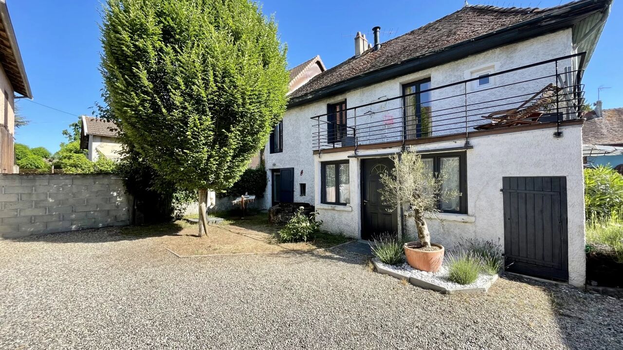 maison 5 pièces 120 m2 à Les Avenières (38630)