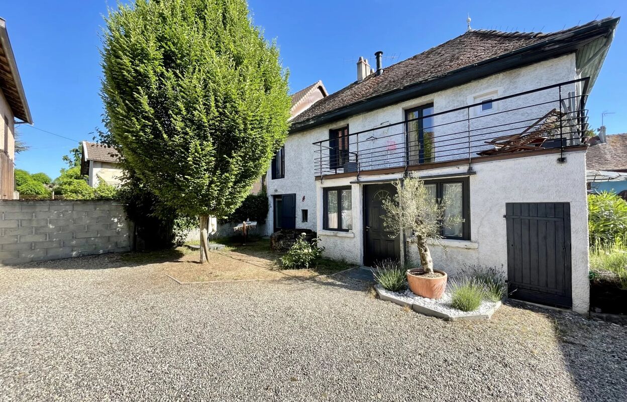 maison 5 pièces 120 m2 à Les Avenières (38630)