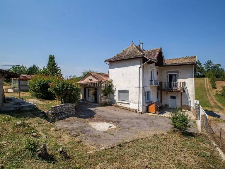 Maison à rénover - Corbelin — photo 1