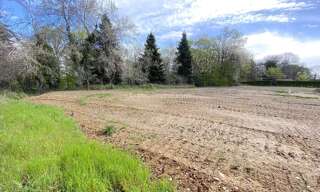 Terrain  587 m² à vendre à Bourgoin-Jallieu (38300)