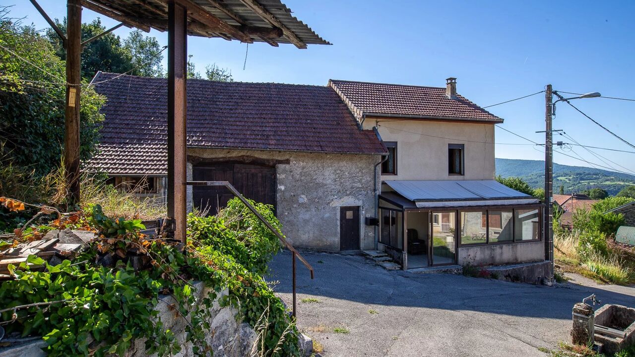 maison 4 pièces 93 m2 à Lompnas (01680)