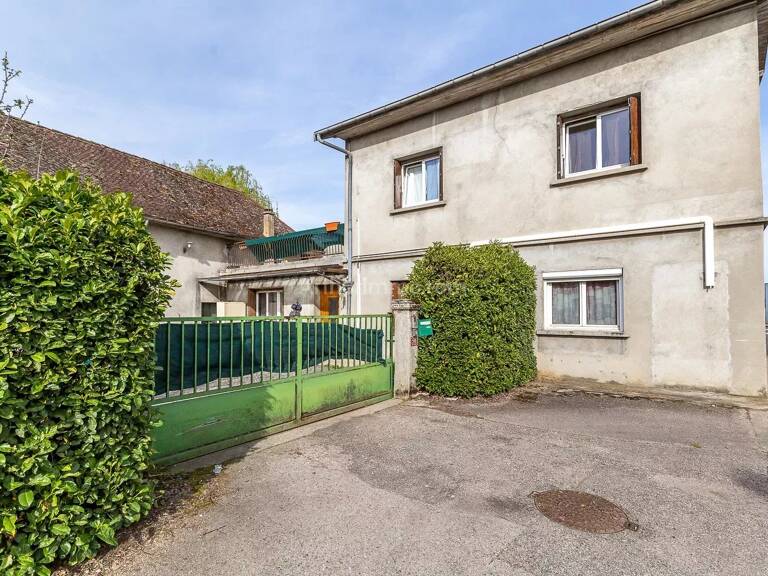 Maison  4 chambres avec dépendance — photo 1