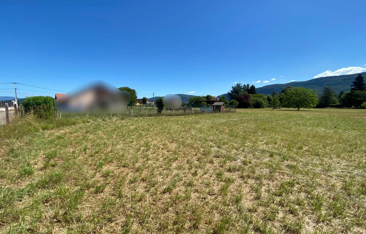 terrain  pièces 400 m2 à vendre à Peyrieu (01300)