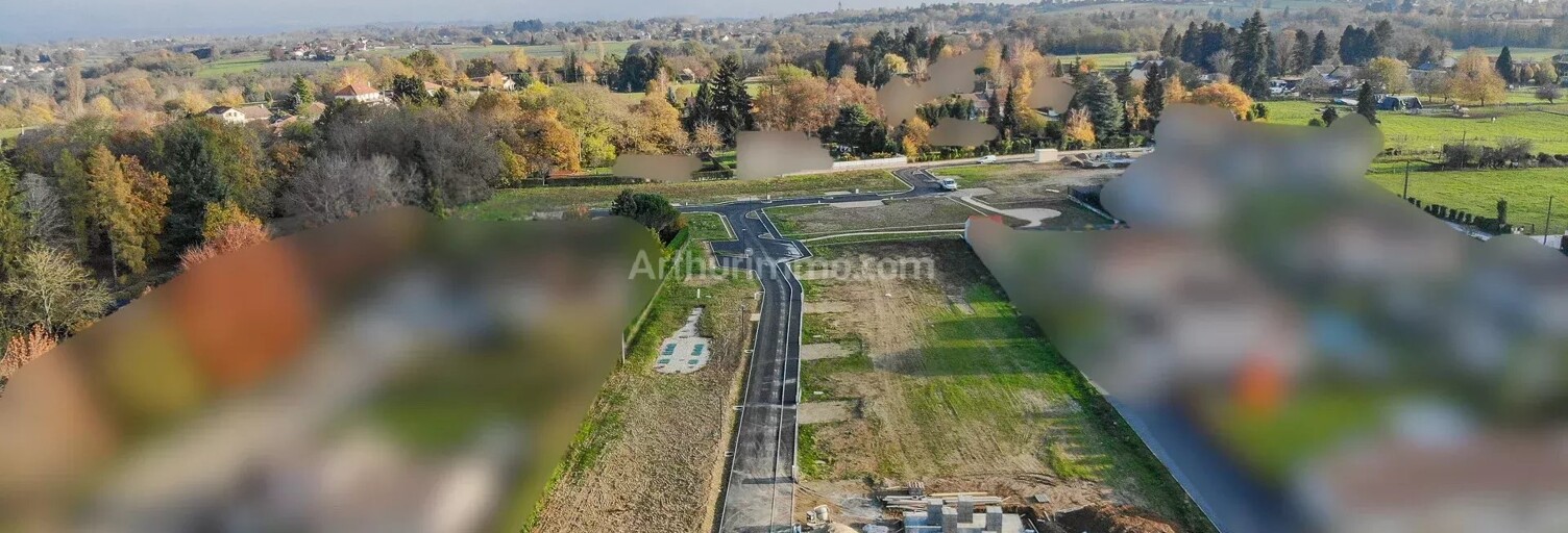 Terrain  601 m² à vendre à Morestel (38510)