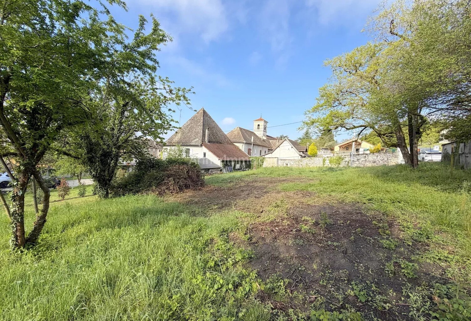 Terrain 630 m² - Les Avenières — photo 1