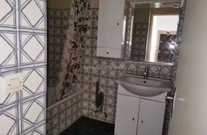 Vente appartement 3 pièces 67 m² Digne-les-Bains (04000) — photo 3