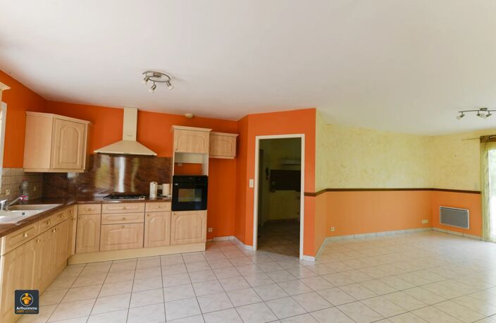 Maison de plain-pied de 110m2 à SAINT SYMPHORIEN — photo 5