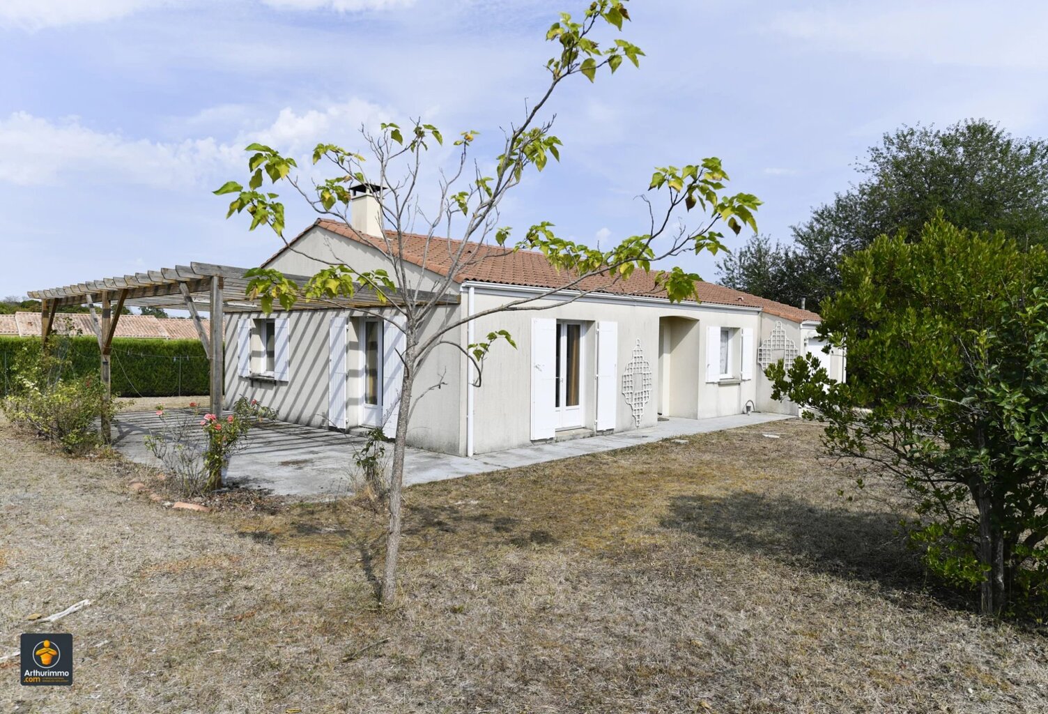 Maison plain-pied 96m² à Vallans — photo 1