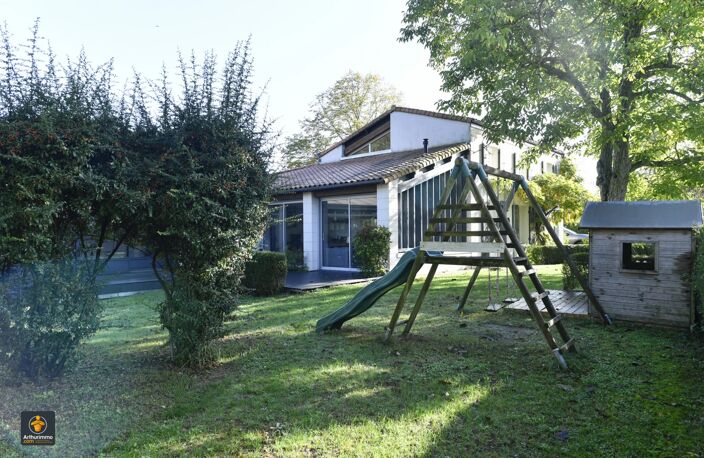 Maison d'architecte de 196m² à EPANNES — photo 2
