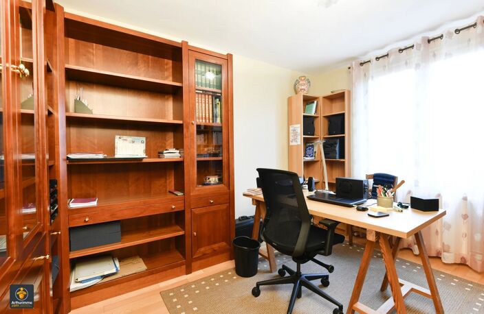 Maison de plain-pied de 112m² à NIORT St Liguaire — photo 5