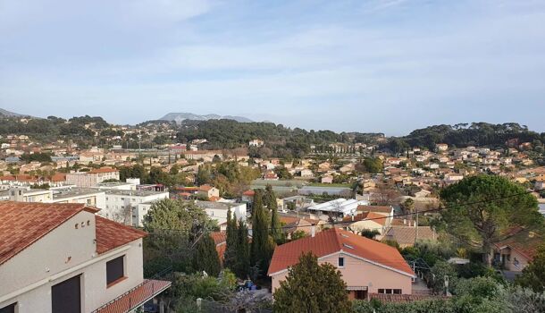 Villa / Maison 6 pièces  à vendre Ollioules 83190