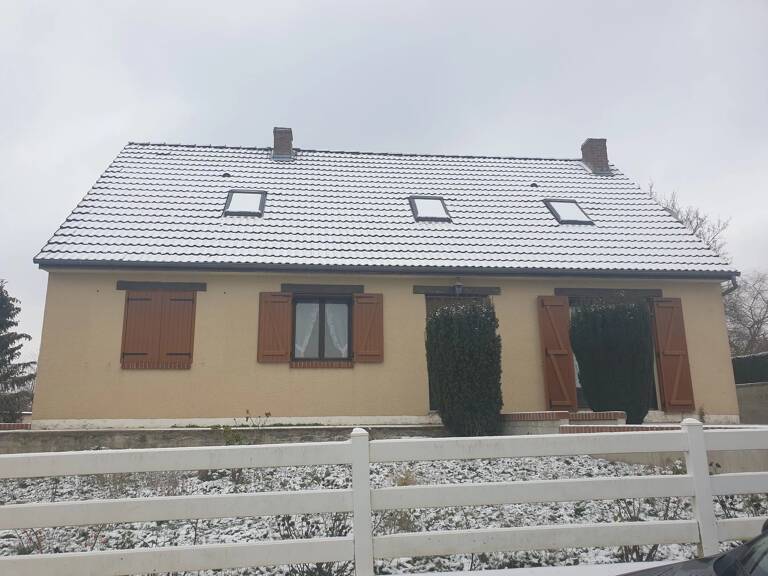SECTEUR CRECY SUR SERRE BEAU PAVILLON — photo 1
