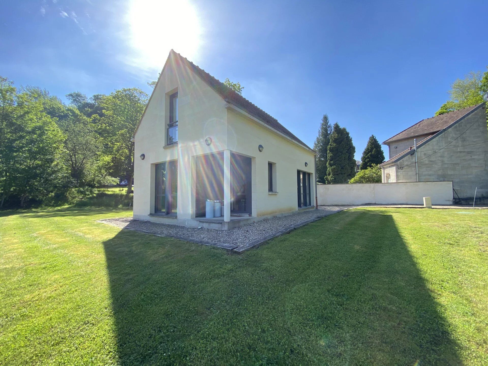 Maison 4 pièces 75 m² · à Pierrefonds · 75 m² · 325 000 €