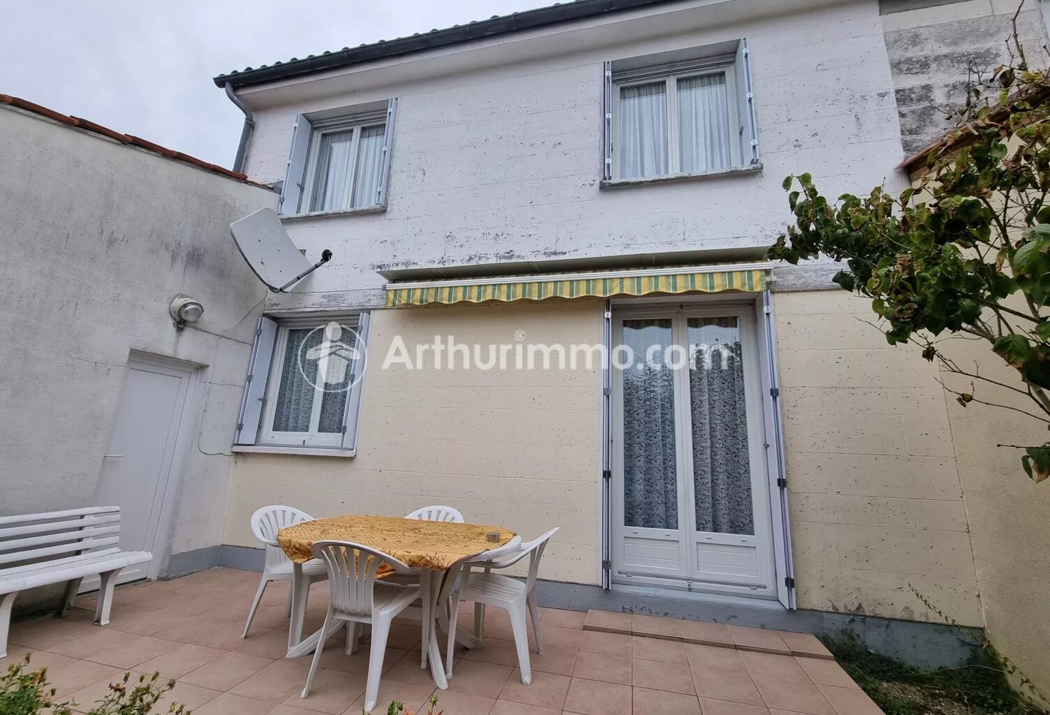 Maison 90 m², 4 pièces, 3 chambres — photo 1