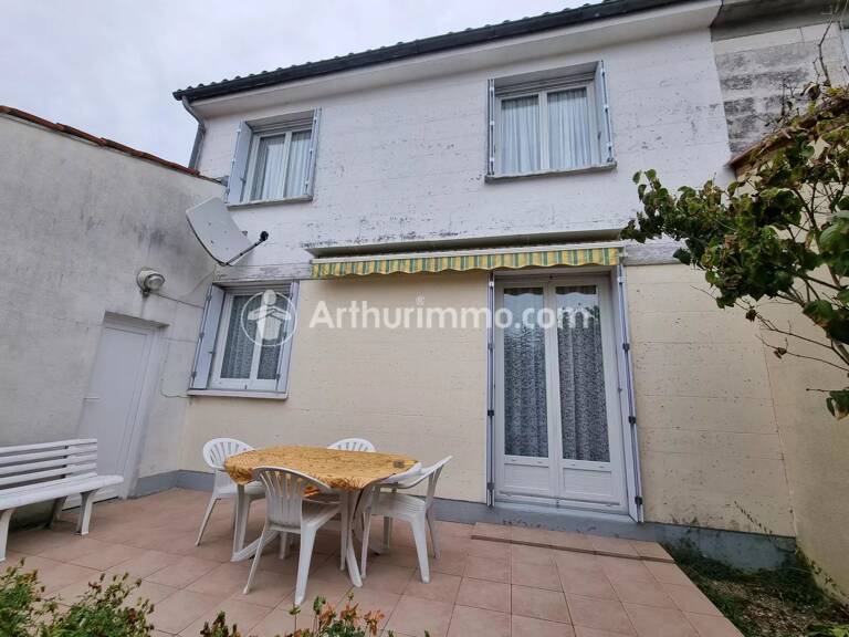Maison 90 m², 4 pièces, 3 chambres — photo 1