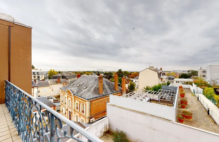 A VENDRE T2 AU DERNIER ETAGE AVEC GARAGE EN HYPER CENTRE VILLE — photo 5