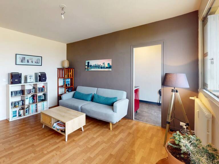 A VENDRE APPARTEMENT T1 30 m²  À CHARTRES — photo 1