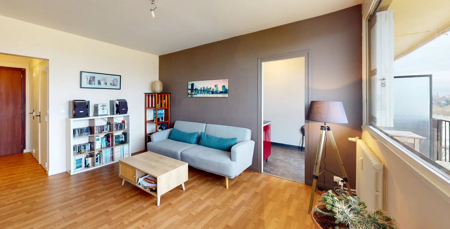 A VENDRE APPARTEMENT T1 30 m²  À CHARTRES — photo 1