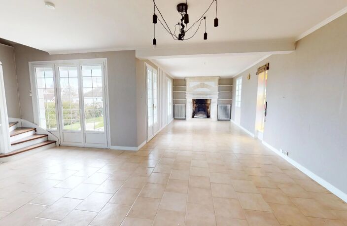 A VENDRE Maison 5 pièces COURVILLE SUR EURE — photo 2