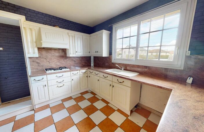 A VENDRE Maison 5 pièces COURVILLE SUR EURE — photo 3