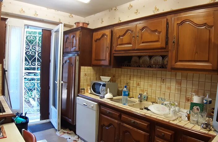 Maison type T6 4 chambres double séjour + garage et jardin - Hauts de Massane - — photo 5