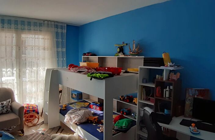 Charmante maison F6 quartier ALCO- LES CEVENNES — photo 3