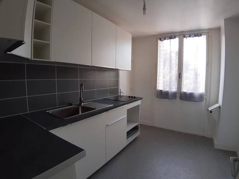 T4 lumineux et calme  Quartier des AIGUERELLES 72 M² — photo 1